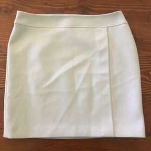 WHBM light blue size 6P skirt w/ stretch